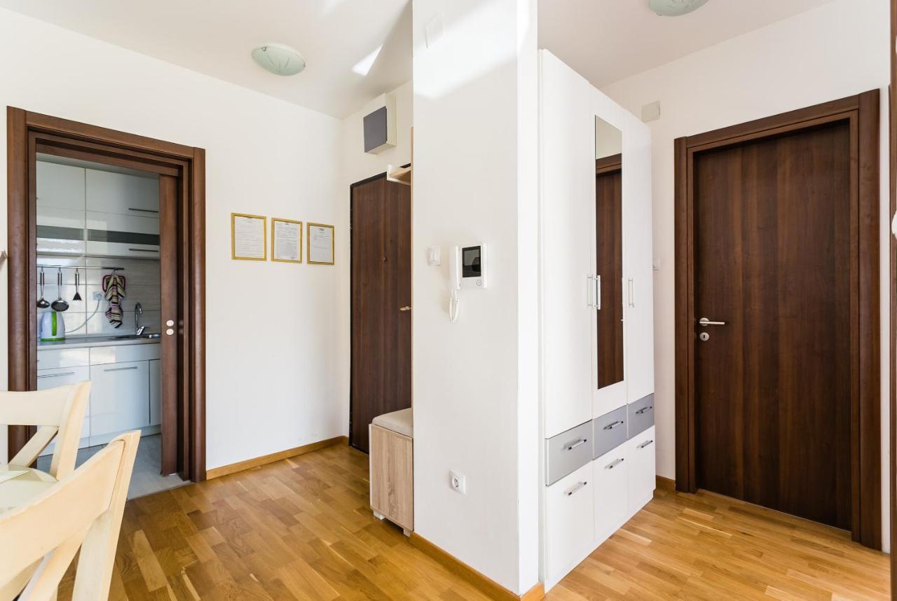Apartments Lora Cetinjska Budva Exterior photo