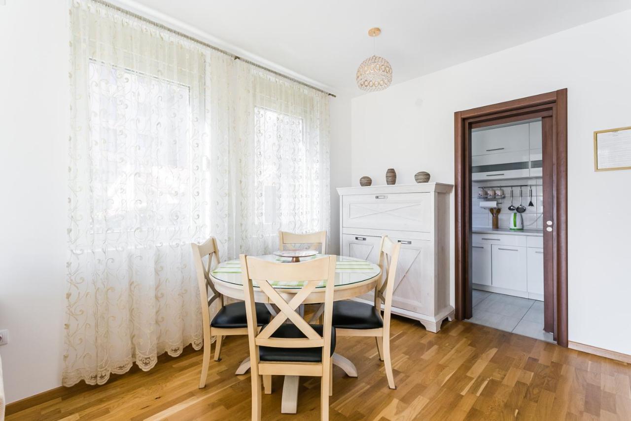 Apartments Lora Cetinjska Budva Exterior photo