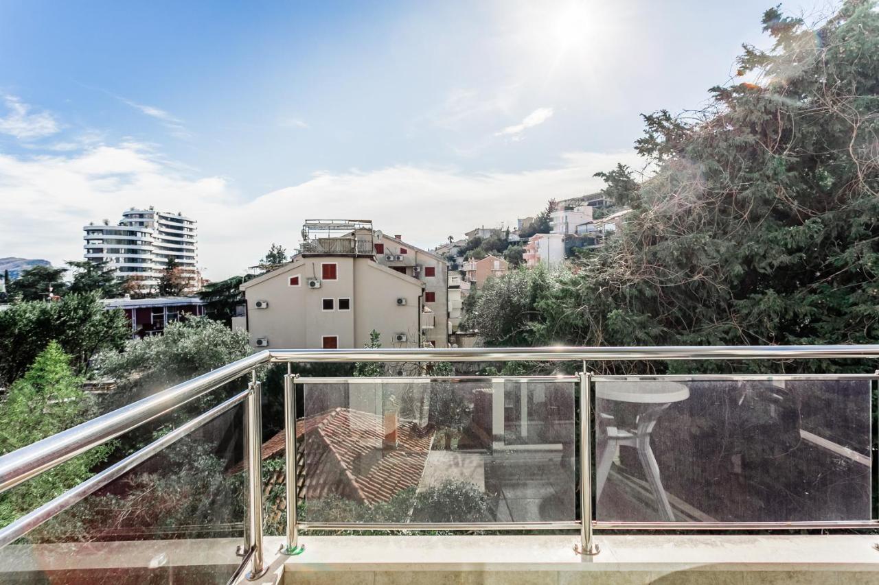 Apartments Lora Cetinjska Budva Exterior photo